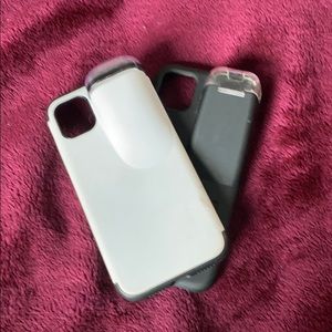 IPhone 11 + AirPod Case